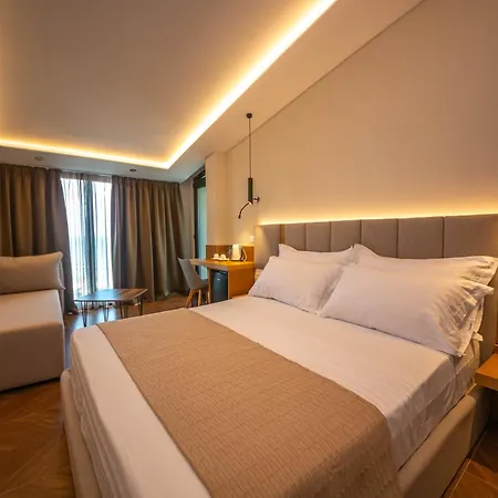 Emara Boutique Hotel 4*