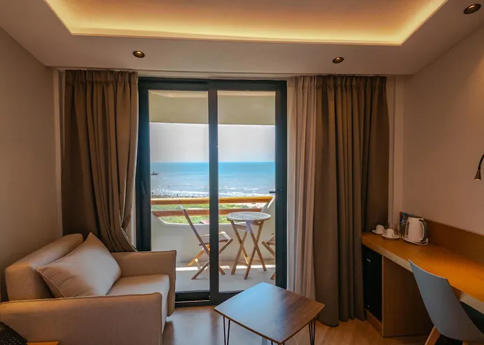 Hotel Emara Boutique 4*