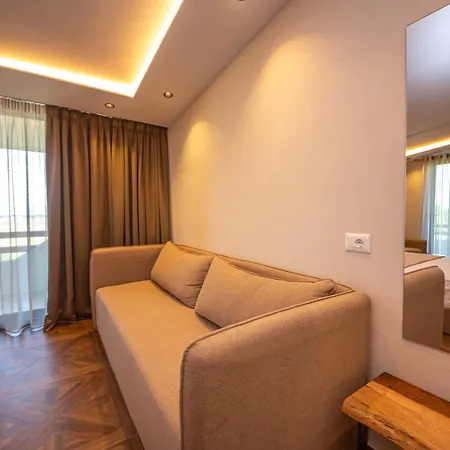 Emara Boutique Hotel Kavaja